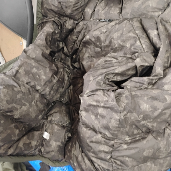 The North Face Men's 2XL Full Zip 550 Down Puffer Jacket hoodie - Picture 9 of 15